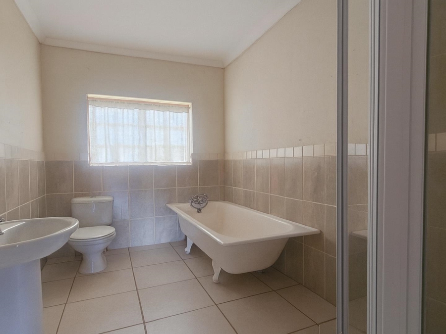 3 Bedroom Property for Sale in Ladybrand Free State